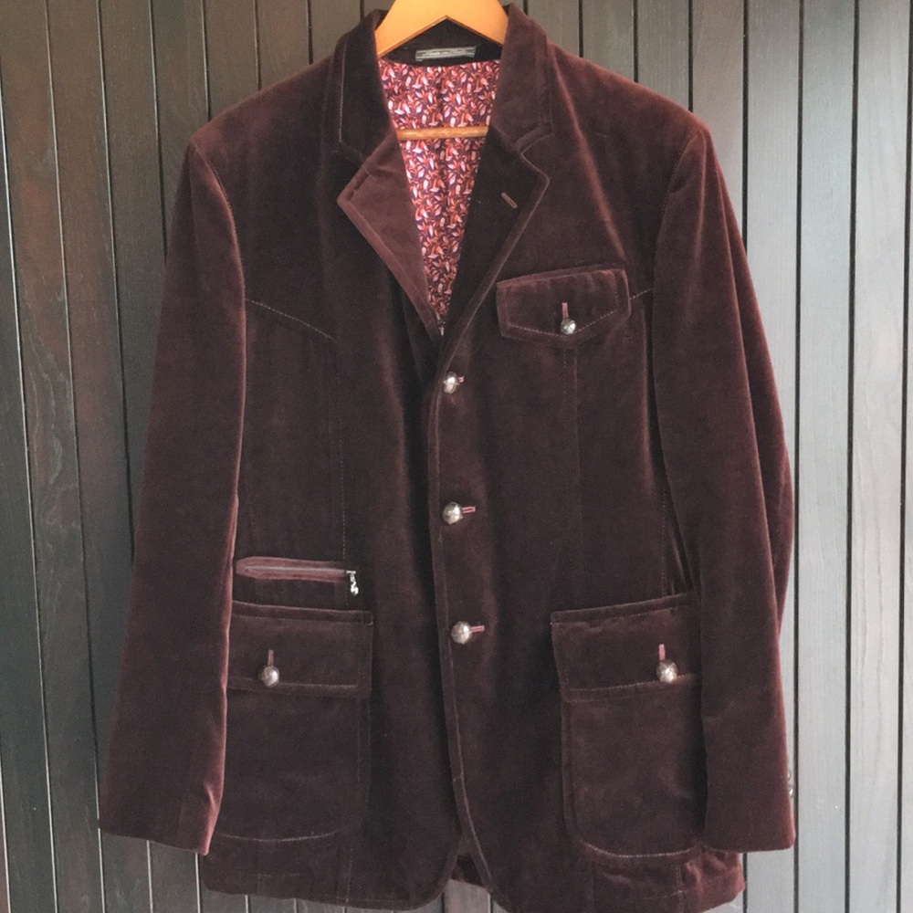 Velvet Salvatore Ferragamo jacket, made in Italy!